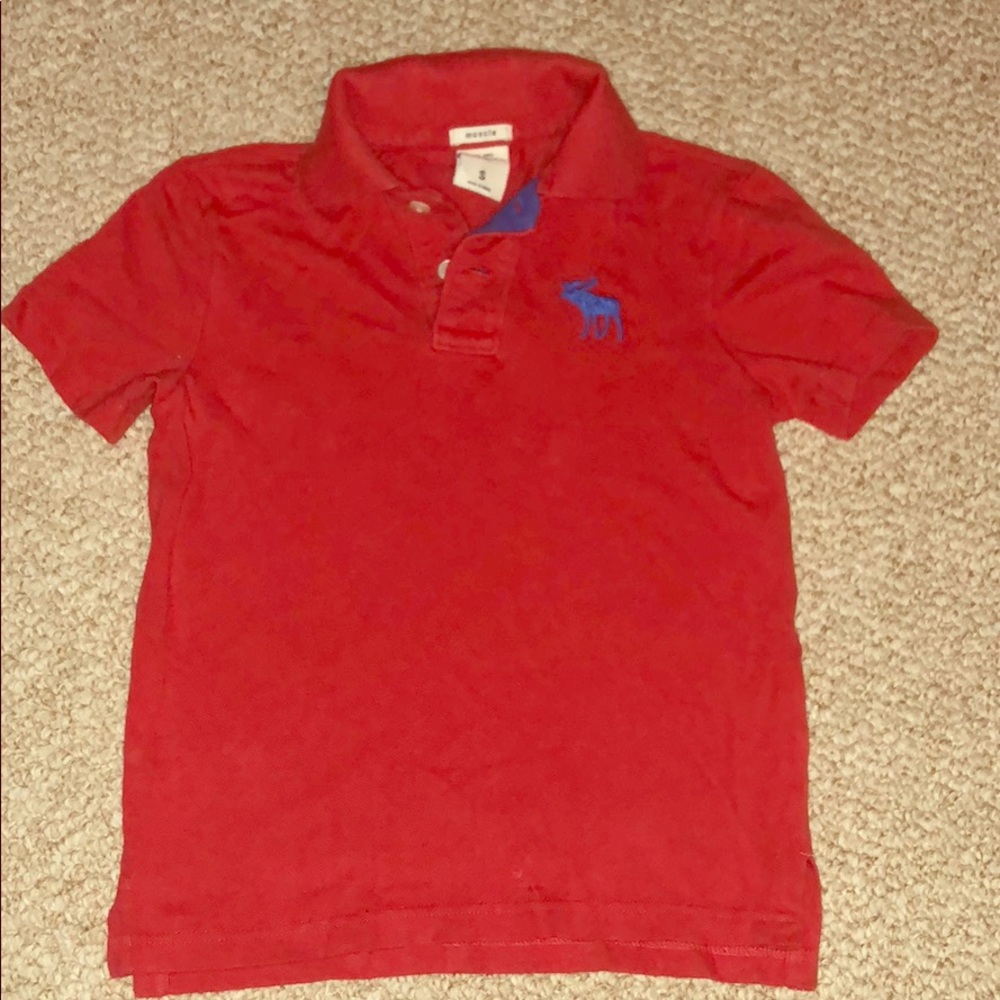 Abercrombie- Boys small muscle collar shirt